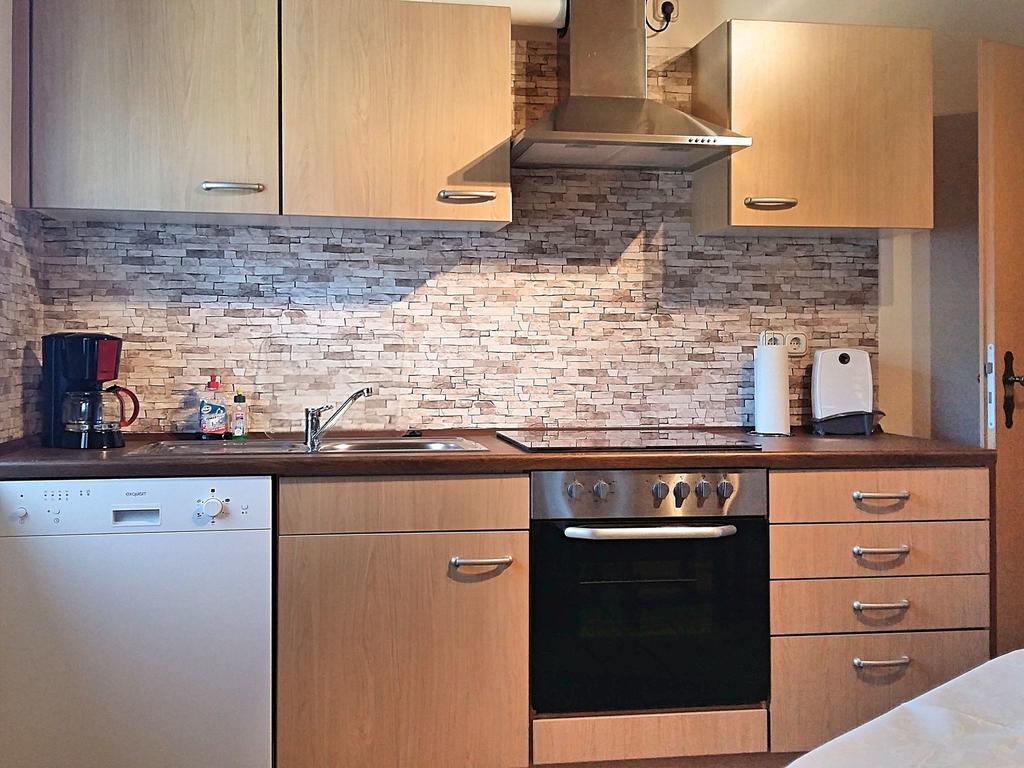 Cozy Apartment In Merlsheim With Garden Nieheim Exteriör bild