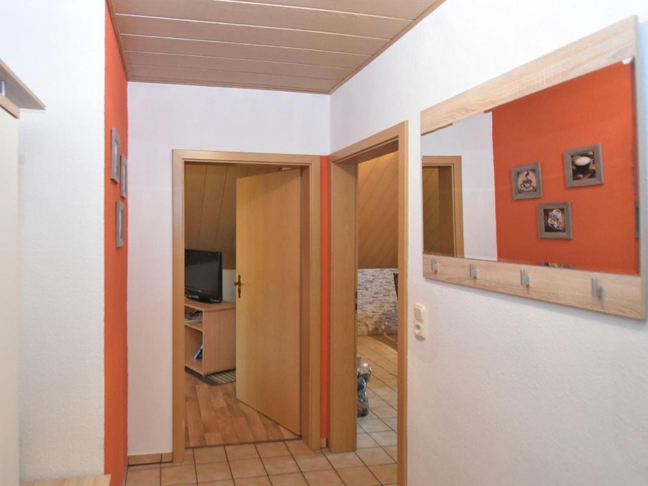 Cozy Apartment In Merlsheim With Garden Nieheim Exteriör bild