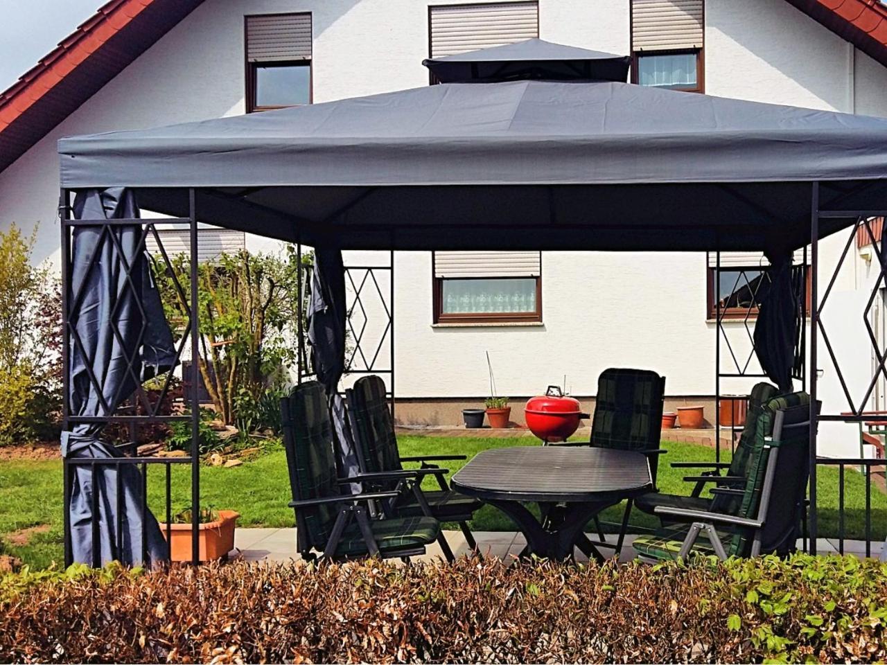 Cozy Apartment In Merlsheim With Garden Nieheim Exteriör bild